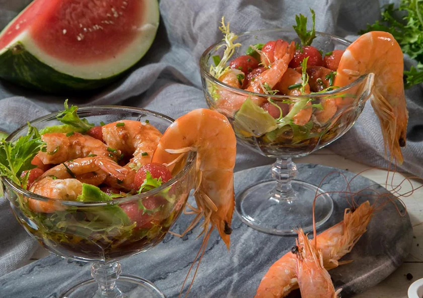 Langostinos cocidos y salsa vinagreta